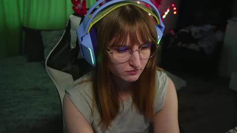 Snapshot of lana_del_kay chatting on 5, 12, 2024 Kay online show from 5, 12, 2024