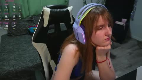 Snapshot of lana_del_kay chatting on 11, 3, 2025 Kay online show from 11, 3, 2025