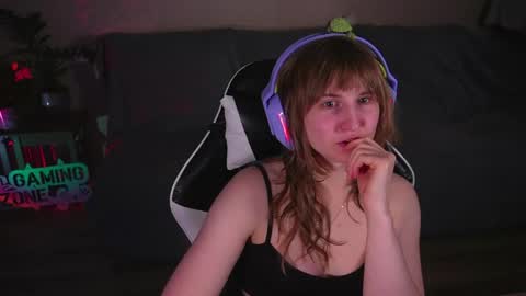 Snapshot of lana_del_kay chatting on 10, 4, 2026 Kay online show from 10, 4, 2026