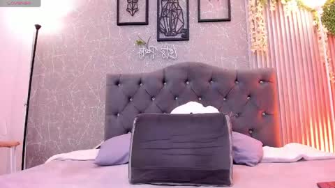 lana_gill online show from 9, 5, 2026