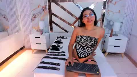 lana_hard_as online show from 12, 6, 2026