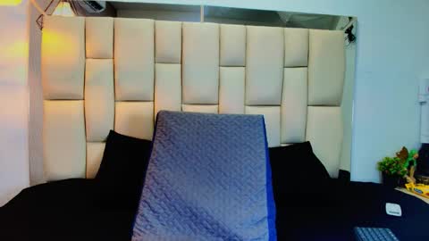 Vanessa  online show from 24, 3, 2026