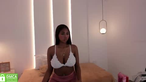 Snapshot of lana_starlet chatting on 13, 2, 2025 katiuska online show from 13, 2, 2025