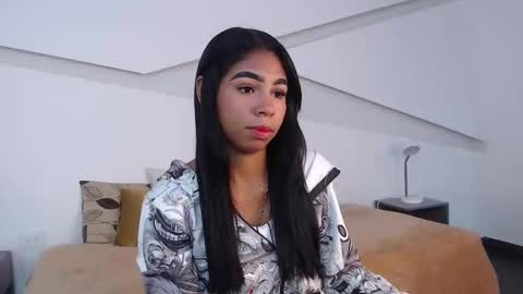 Snapshot of lana_starlet chatting on 13, 9, 2025 katiuska online show from 13, 9, 2025