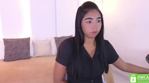 Snapshot of lana_starlet chatting on 17, 10, 2025 katiuska online show from 17, 10, 2025