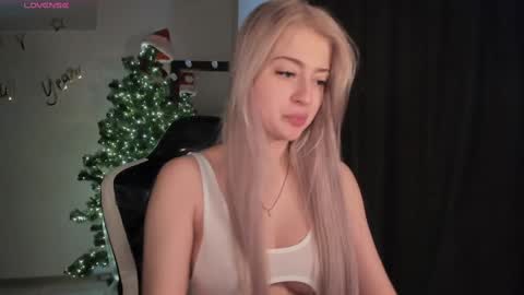 Snapshot of lana_younes chatting on 26, 1, 2025 Lana online show from 26, 1, 2025