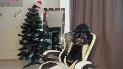 Snapshot of lana_younes chatting on 17, 2, 2025 Lana online show from 17, 2, 2025