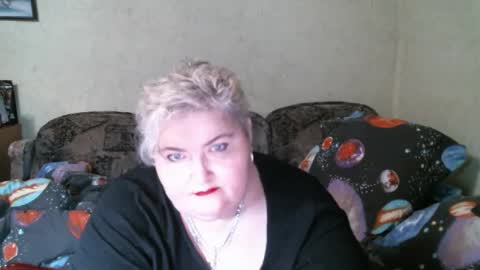 lanacat555 online show from 1, 2, 2025