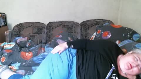 lanacat555 online show from 1, 2, 2025