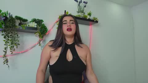 lanaherondale_ online show from 3, 6, 2026