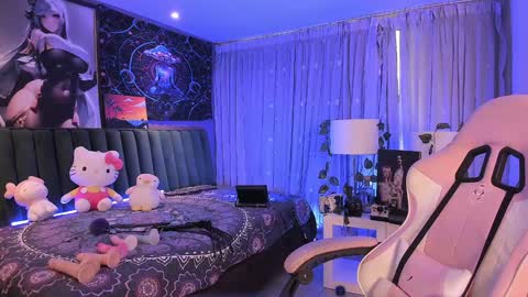 L A N A  online show from 4, 1, 2025