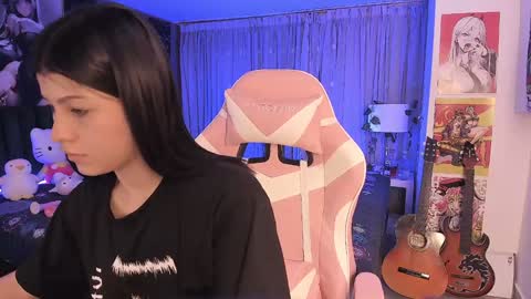 L A N A  online show from 11, 1, 2025