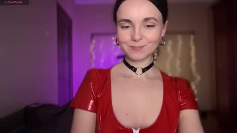 Snapshot of lanaloulou chatting on 4, 2, 2026 Lana online show from 4, 2, 2026