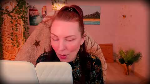 Lana Radiance online show from 4, 6, 2026