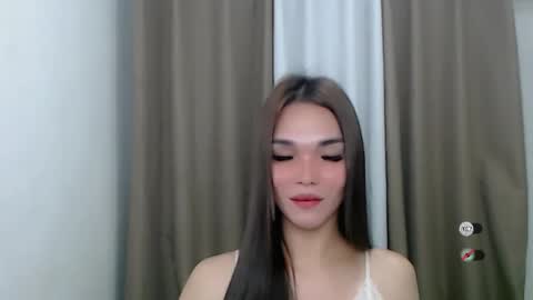 Snapshot of lanawyatt_ chatting on 2, 3, 2025 lanawyatt_ online show from 2, 3, 2025