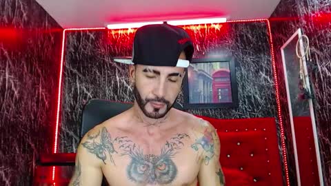 Snapshot of lancelot_benwick chatting on 12, 1, 2025 Lancelot Benwick online show from 12, 1, 2025