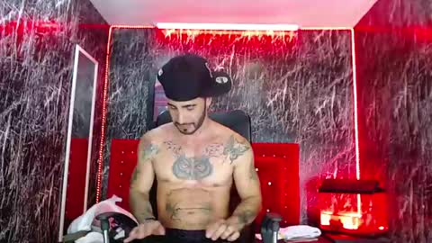 Snapshot of lancelot_benwick chatting on 8, 3, 2025 Lancelot Benwick online show from 8, 3, 2025