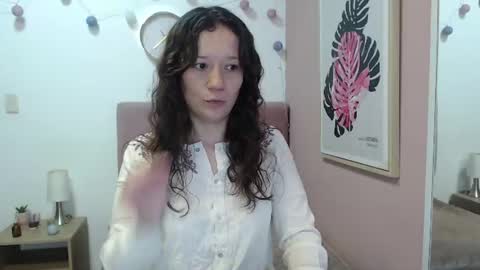 Snapshot of lanna_mills chatting on 18, 6, 2026 Lanna online show from 18, 6, 2026