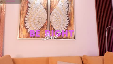 Snapshot of lanna_wilson chatting on 4, 12, 2024 Tiana online show from 4, 12, 2024