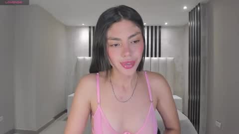 Lanna Carter  online show from 9, 2, 2025
