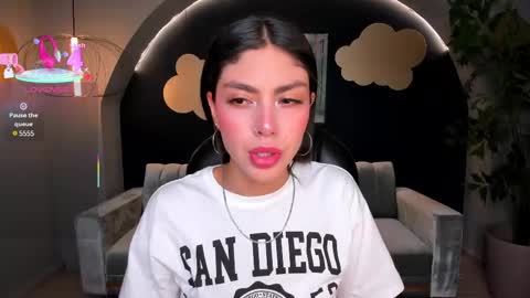 Lanna Carter  online show from 23, 2, 2025