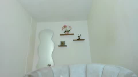 Leana online show from 3, 7, 2026