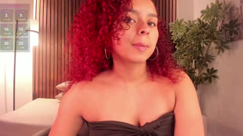 Lara  online show from 20, 12, 2024