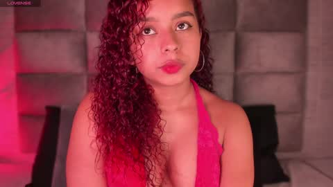 Lara  online show from 4, 2, 2025