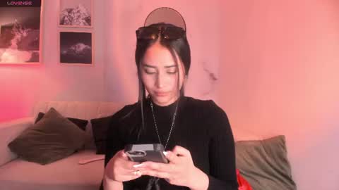 Lara Madisson online show from 14, 7, 2026