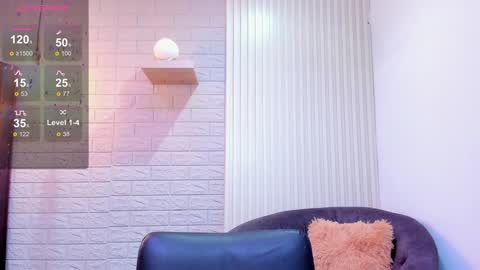      700  200   online show from 27, 12, 2024