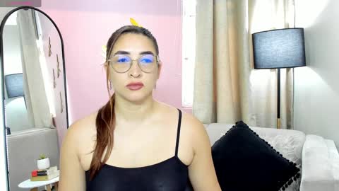      700  200   online show from 7, 1, 2025