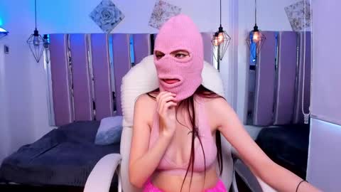 Laura online show from 26, 2, 2025