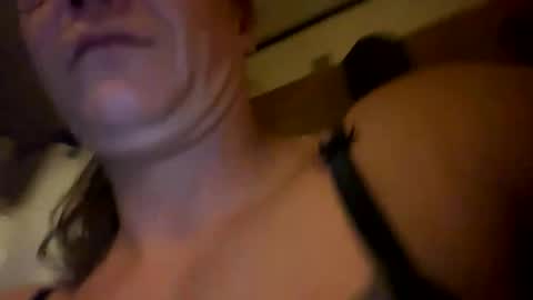 Snapshot of laraa333 chatting on 29, 9, 2025 Little online show from 29, 9, 2025