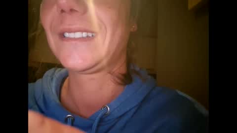 Snapshot of laraa333 chatting on 7, 10, 2025 Little online show from 7, 10, 2025