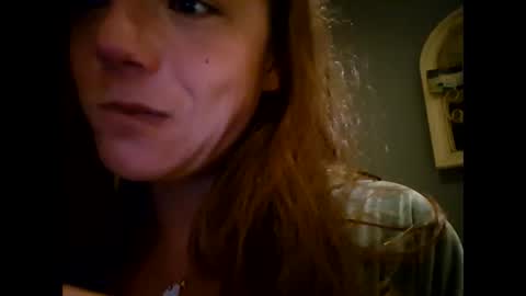 Snapshot of laraa333 chatting on 17, 10, 2025 Little online show from 17, 10, 2025