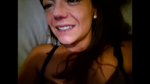 Snapshot of laraa333 chatting on 9, 11, 2025 Little online show from 9, 11, 2025