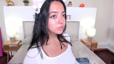 lara online show from 27, 10, 2025