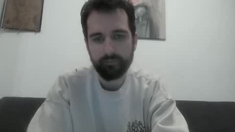 Snapshot of laraaan chatting on 9, 11, 2025 laraaan online show from 9, 11, 2025