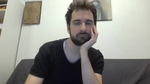 Snapshot of laraaan chatting on 21, 11, 2025 laraaan online show from 21, 11, 2025