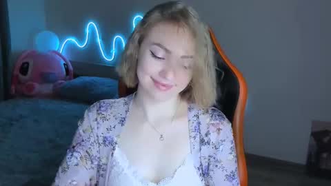 Snapshot of larakrein_lk chatting on 2, 3, 2026 LaraKrein lk online show from 2, 3, 2026