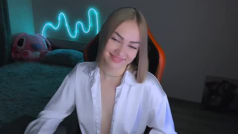 Snapshot of larakrein_lk chatting on 10, 4, 2026 LaraKrein lk online show from 10, 4, 2026