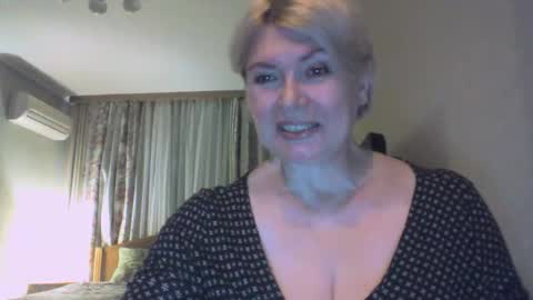 Snapshot of laramrs chatting on 14, 10, 2025 laramrs online show from 14, 10, 2025