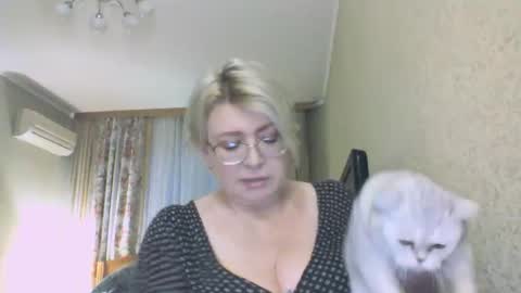 Snapshot of laramrs chatting on 22, 11, 2025 laramrs online show from 22, 11, 2025