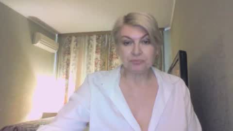 Snapshot of laramrs chatting on 25, 4, 2026 laramrs online show from 25, 4, 2026