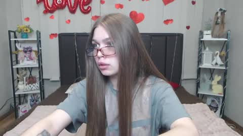 LaraPika online show from 7, 5, 2026