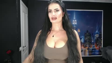 laras_moans online show from 27, 6, 2026