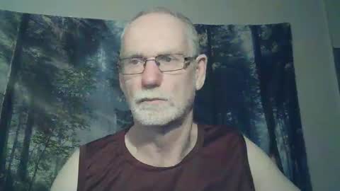 Snapshot of larbie chatting on 9, 1, 2025 Larbie online show from 9, 1, 2025