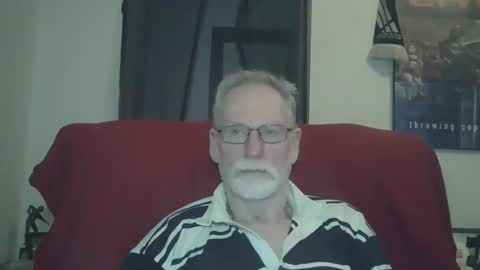 Snapshot of larbie chatting on 20, 9, 2025 Larbie online show from 20, 9, 2025