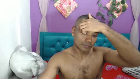 Snapshot of larenz_tate chatting on 5, 6, 2026 larenz_tate online show from 5, 6, 2026