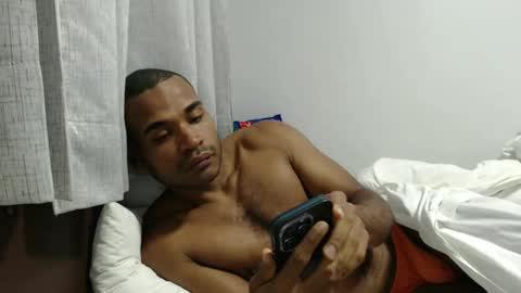 Snapshot of larenz_tate chatting on 9, 6, 2026 larenz_tate online show from 9, 6, 2026